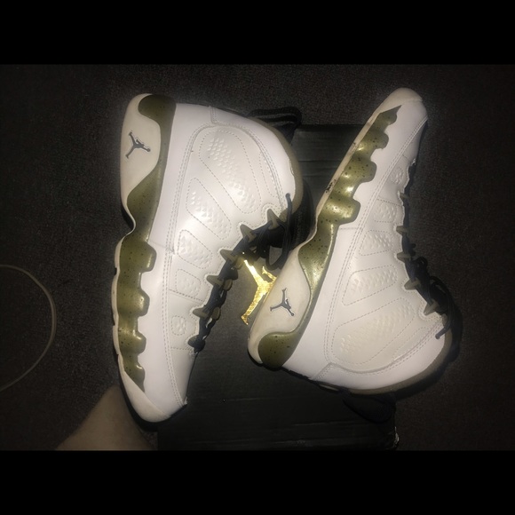 Air Jordan 9 Retro “Statue” - Picture 5 of 8